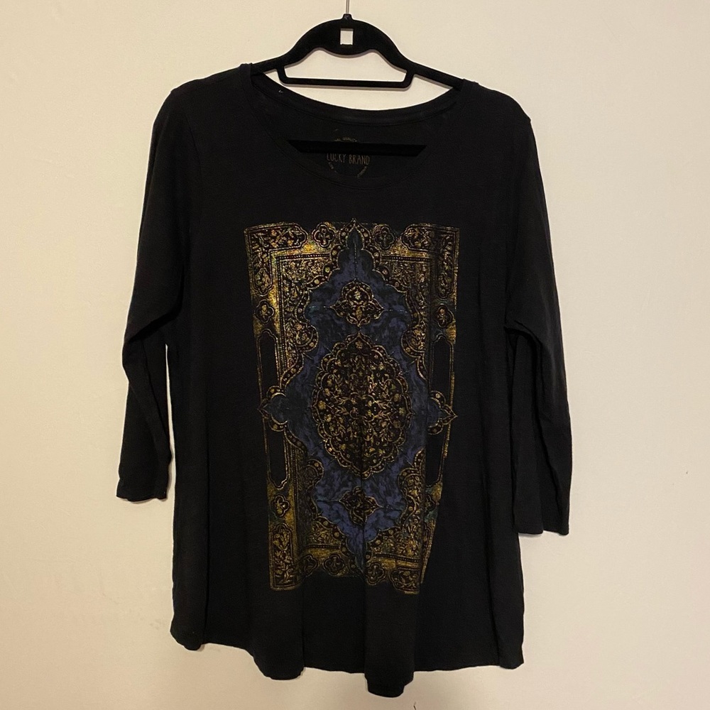 Lucky Brand gold medallion 3/4 sleeve shirt